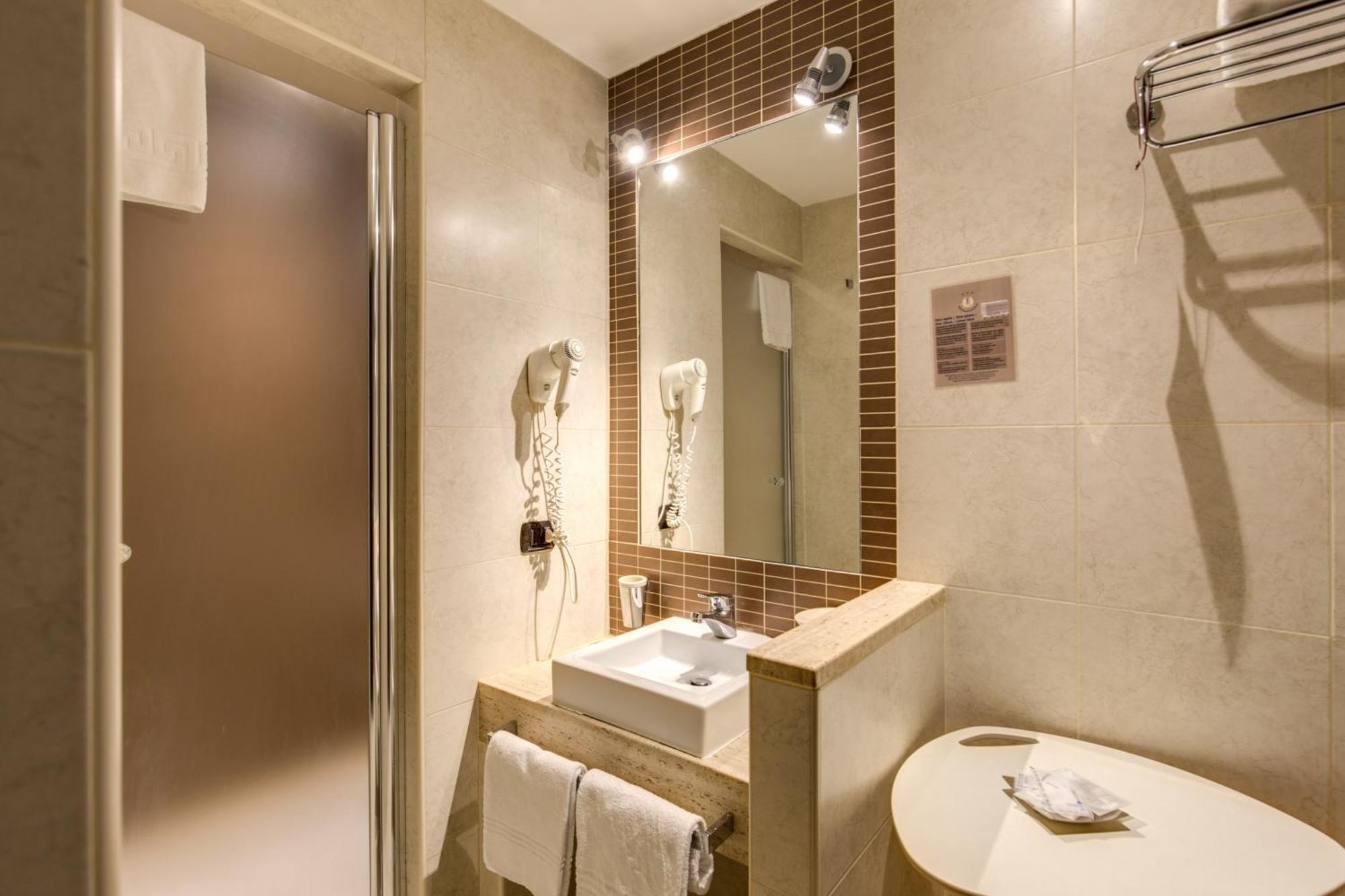 Double Room,1179543478:JPEG